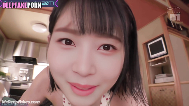 Young brunette enjoying adult game - Rei fakeapp (アイヴ ディープフェイクビデオ)