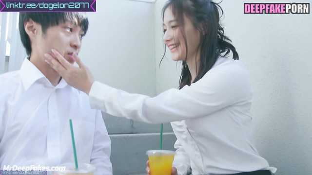 She loves at night in doggystyle - Sana real fake / トゥワイス ディープフェイクビデオ