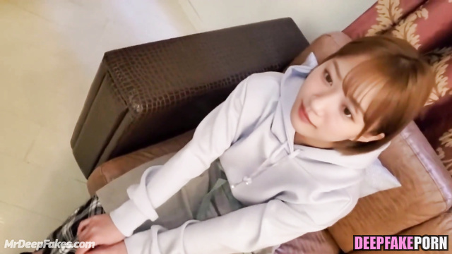 Boyfriends asked them for blowjob - japanese babes love it (セックスシーン 本物の偽物)