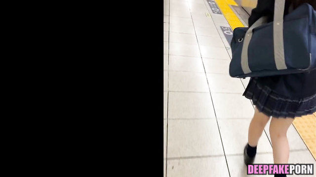 ディープフェイク Deepfake Minami Hamabe 浜辺美波 is very open minded with stranger