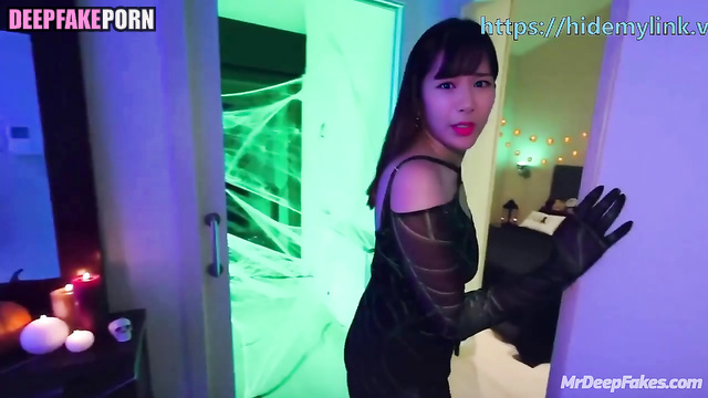 She got her best gift on Halloween // 杨紫 性爱录像带 Yang Zi hot celeb sex