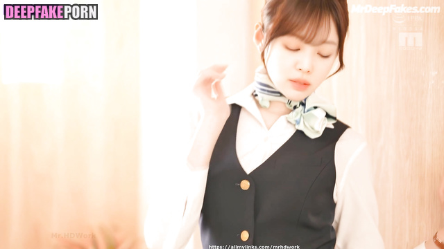 Stewardess wanna please him / (제니 블랙핑크) Jennie hot foot fetish porn