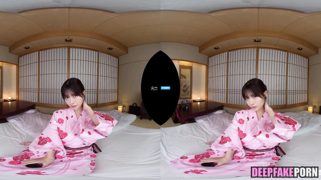 Shy japanese babe is ready for her first sex / 本物の偽物 セックスシーン