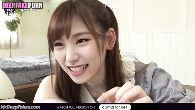 Yeji (예지 있지) wanna play with her dick and balls / pov fakeapp