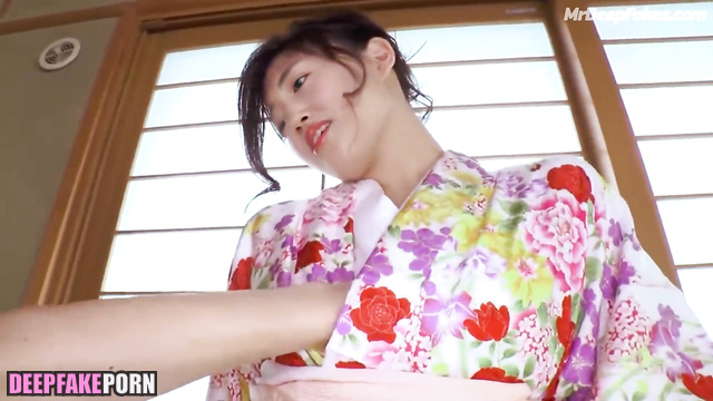 綾瀬 はるか セックステープ Haruka Ayase enjoying pussy fingering in authentic suit ai