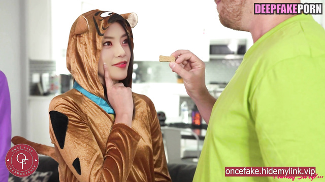 지유 드림캐쳐 JiU with her boy having fun with unknown couple - Halloween ai [PREMIUM]