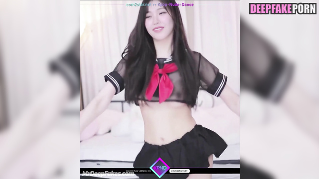 Crazy schoolgirl jumping and dancing - fake Karina (카리나 에스파)