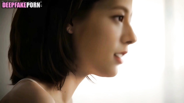 Skinny bitch Jisoo (지수 블랙핑크) having fun with you in bed / real fake [PREMIUM]