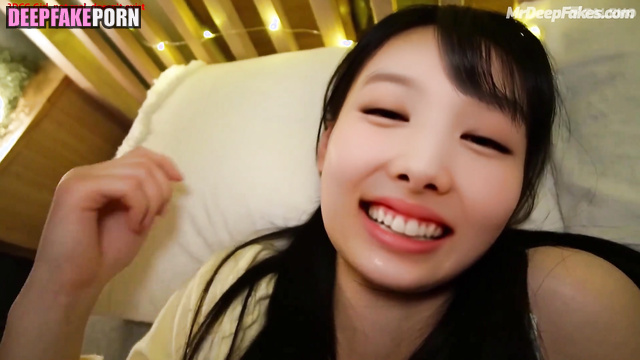 She never shaved her pussy - hot celebrity sex with Nayeon トゥワイス 本物の偽物