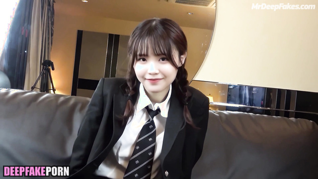 우정잉 딥페이크 영상 schoolgirl masturbating with sex toy for money, ai nanajam777