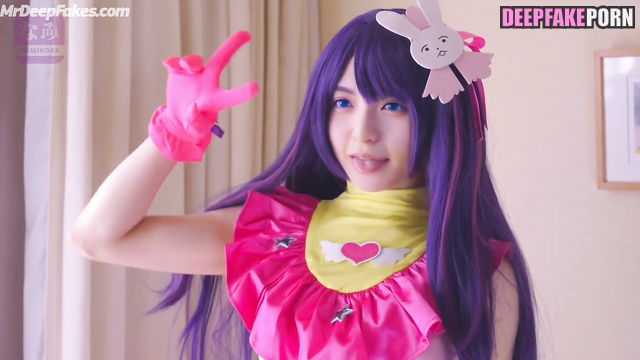 Nogizaka46 日本人 Japanese girl Saito Asuka 齋藤 飛鳥 plays in sexy costume