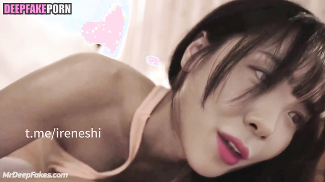 Young bitch kissing the old fart's body - (이다혜 딥페이크 영상) Lee Da Hye A.I.