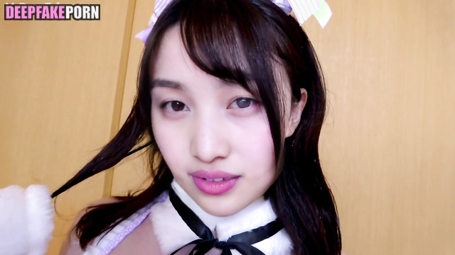 Look what hides under skirt of Japanese student deep learning program 深層学習プログラム