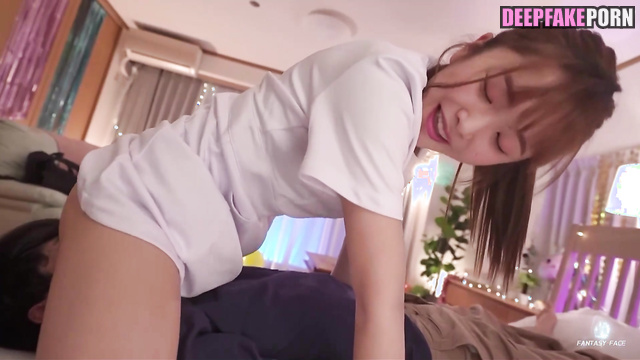 Passionate sex with IU 아이유 is impressing him more and more 열정적 섹스