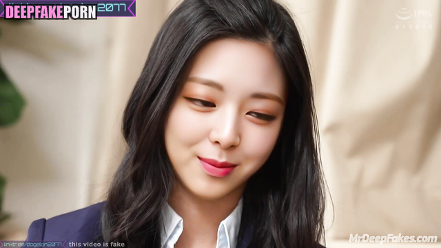 Sudden fuck at the business hotel with Yuna 유나 있지 - hot sex scenes