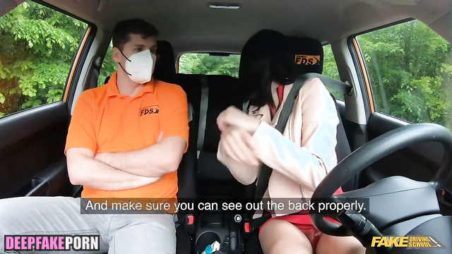 있지 ITZY Yuna 유나 has 열정적 섹스 passionate sex with her driving instructor