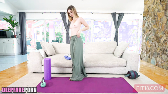 Kpop star 케이팝 스타 Somi treats my big dick right 전소미 I.O.I 아이오아이 [PREMIUM]