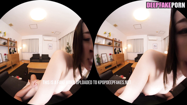 Fake korean Yuna Kim is a wonderful dick rider = 김연아 가짜 연예인 포르노