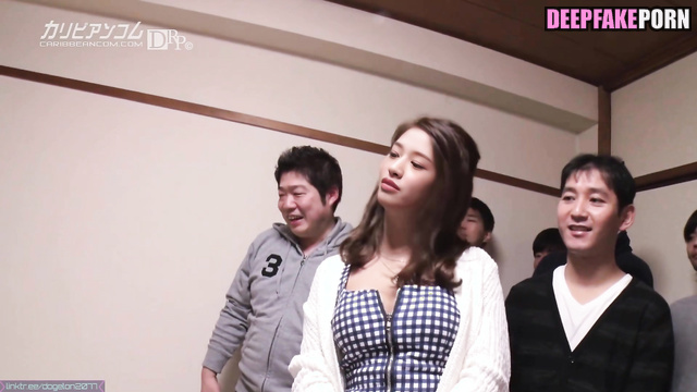 アイズワン ポルノ hot sex competition with slutty Yujin (smart face change) [PREMIUM]