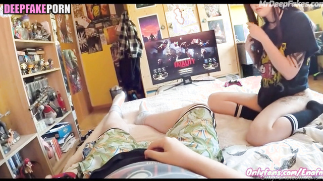 AriaSaki pretending that she wants to play (in fact she wanna fuck) ai