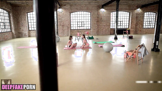 Babes so hot twirling on a dick / Tzuyu & Dahyun face swap トゥワイス 本物の偽物 [PREMIUM]