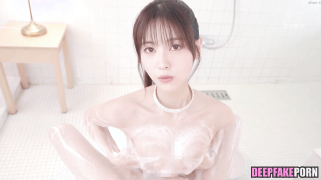 浜辺美波 ディープフェイク エロ fake Minami Hamabe and her sex marathon in a bathroom [PREMIUM]
