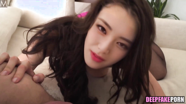 Nude 누드 Yuna/유나 shows me sex skills better than anyone before ITZY 있지 [PREMIUM]