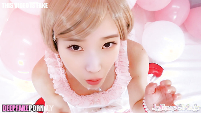 She is simply delighted with these two cocks, IU (아이유 스마트한 얼굴 변화) A.I. [PREMIUM]