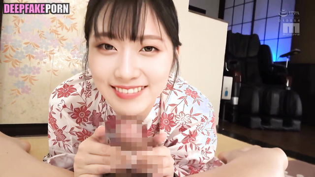 Asian girl licking your body / sweet Yein in pov sex tapes / 예인 러블리즈 [PREMIUM]