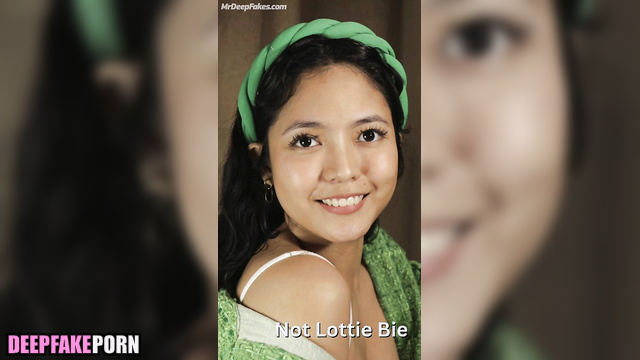 Lottie Bie internet celebrity / look at her naked surprise