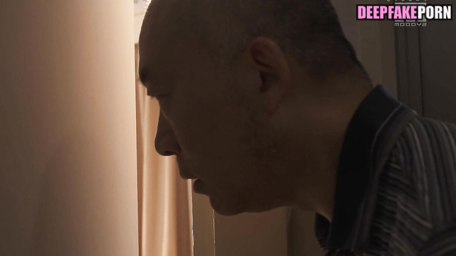 He watched her masturbation (fake Wonyoung did not know) アイヴ 本物の偽物 [PREMIUM]