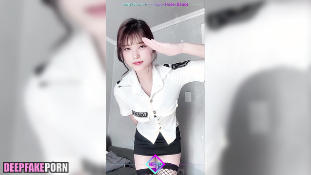 Babe recorded her cute dance video for a fan (ニュージーンズ 本物の偽物) ai Haerin [PREMIUM]