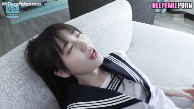 He caresses her nipples in a cowgirl position, ai Nao Kosaka 小坂 菜緒 日向坂46