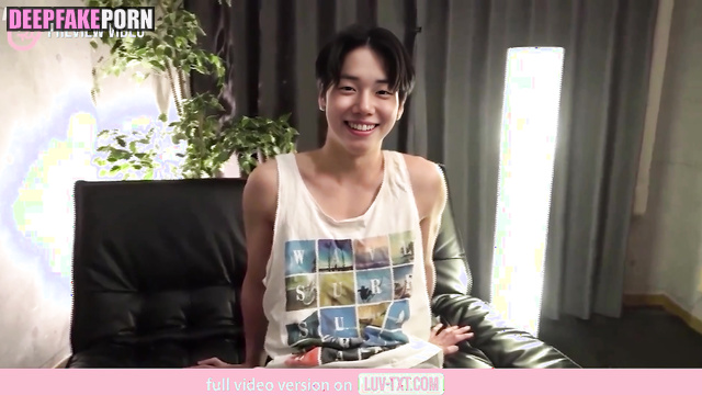 He was asked to undress and he began to do it, Yeonjun ai 투모로우바이투게더 포르노