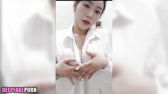 Irene makes herself pleasant shower sex 아이린 Red Velvet 누드 nude [PREMIUM]