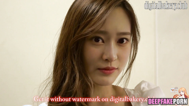 AI Minju アイズワン ヌード jumped on a cock and told on the phone simultaneously