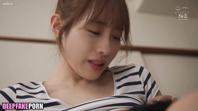 Guy sucking his nipples during handjob, Satomi Ishihara ai 石原 さとみ ヌード [PREMIUM]