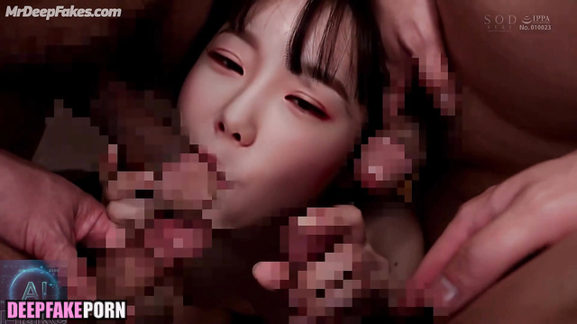 Dirty babe practicing gangbang every week / Taeyeon fakeapp 少女時代 性別
