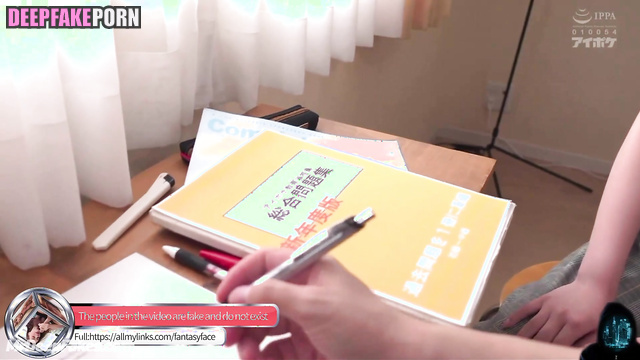 She is so happy to watch your sperm on her tits / Yuna ITZY fakeapp 유나 누드