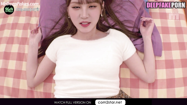 He stroking her and is about to fuck / Yuqi (G)I-DLE fake erotic 송우기 포르노