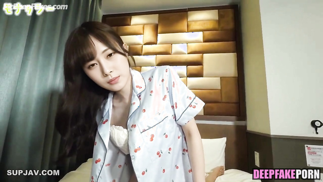 Professional rider Tzuyu riding lustful stallion, deepfake トゥワイス フェイクポルノ