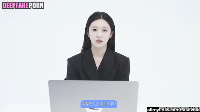 고윤정 스마트한 얼굴 변화 fake Go Youn-Jung watching her sex video