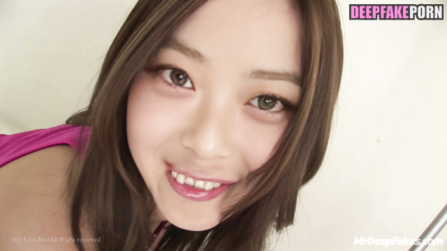 Gangbang porn with a vibrator using / ニュージーンズ 偽の有名人のポルノ Hanni real fake