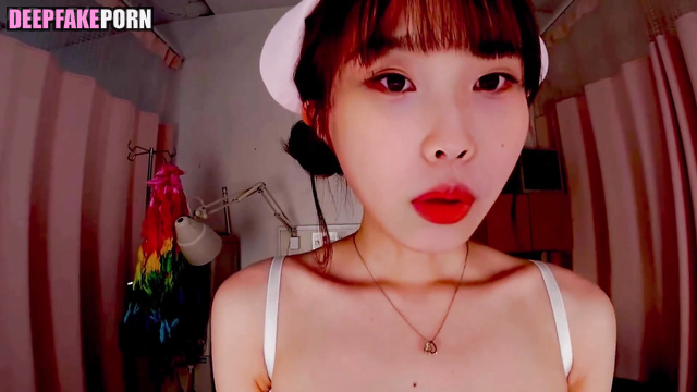 Tiny IU pleasing a boy with strong cock / 아이유 가짜 포르노 adult tapes