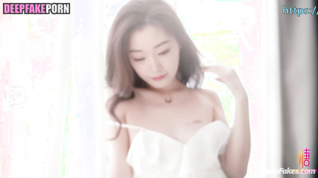 She wants to be fucked by this stranger / Song Yi (宋轶 假名人色情片) real fake