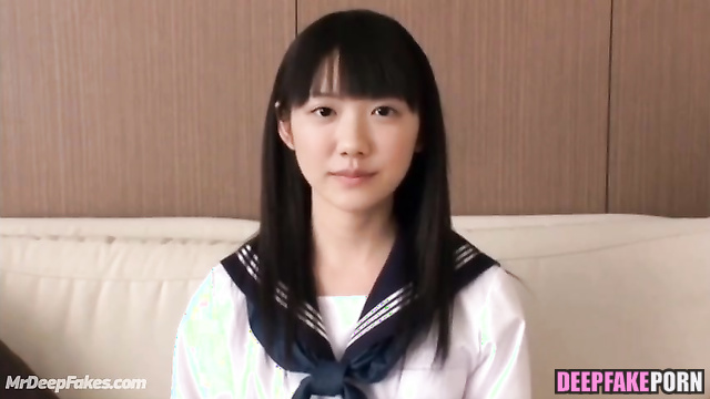 Teen and her first sensations of touching boobs, fake Mana Ashida 芦田愛菜 性別