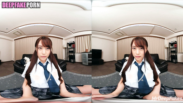Japanese star wants to fuck you in schoolgirl uniform ディープフェイク アダルトビデオ
