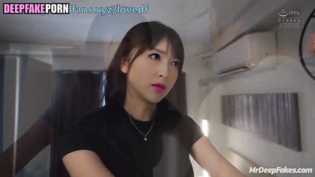 She promised him sex for cunni but deceived him 唐嫣 真假的 Tiffany Tang A.I.