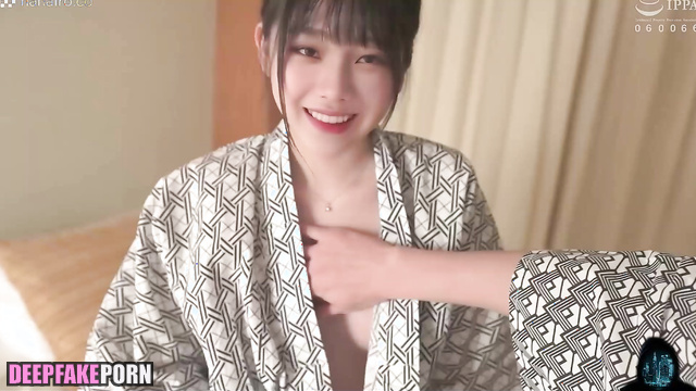 Korean 한국어 celebrity Karina 카리나 is now famous not only for songs aespa 에스파 [PREMIUM]