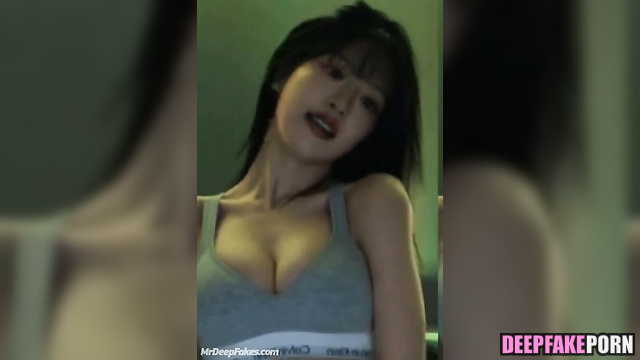 Busty Kpop idol Yujin アイヴ pleases fans with new dance video IVE 本物の偽物 real fake